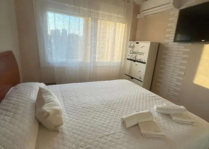 Amplio Apartamento, Playa, Tren