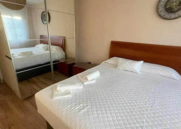 Amplio Apartamento, Playa, Tren *